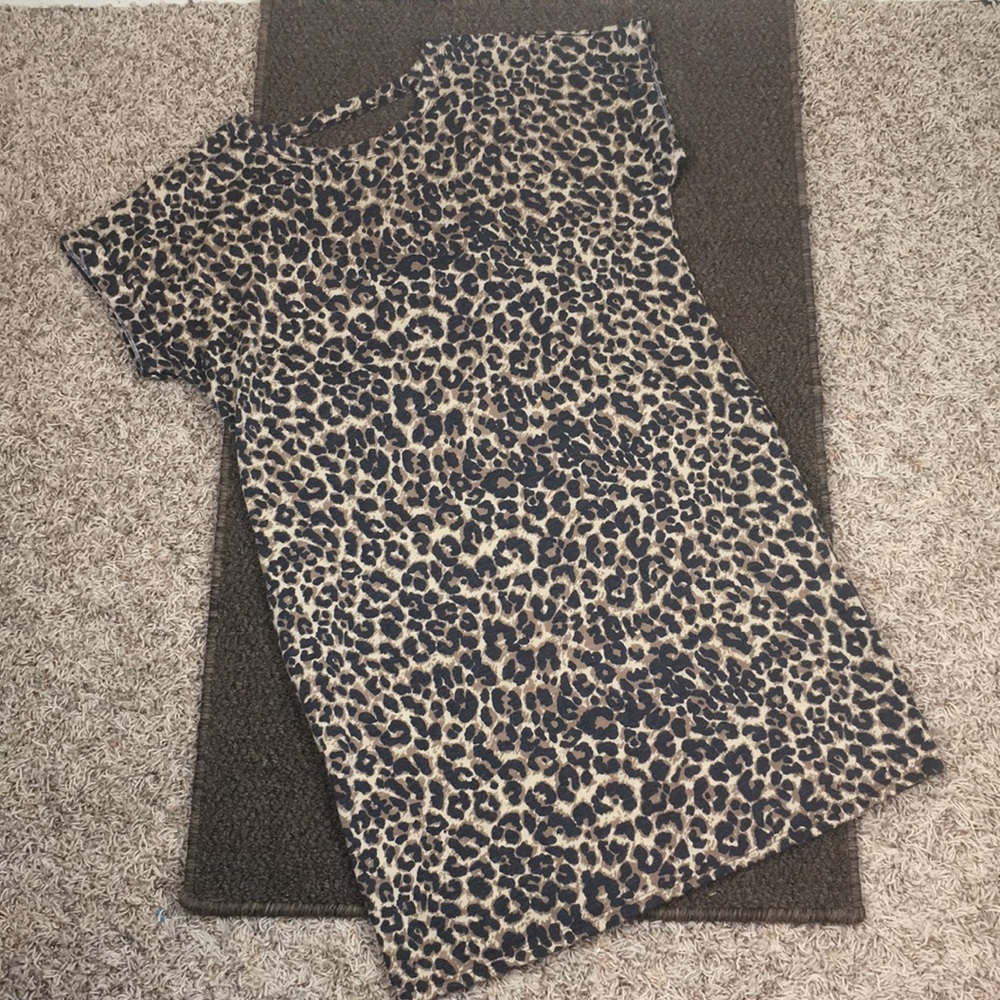leopard • short sleeve tee shirt dress • pockets
